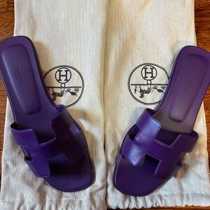 Hermes Oran Sandals Purple Leather - Size 39